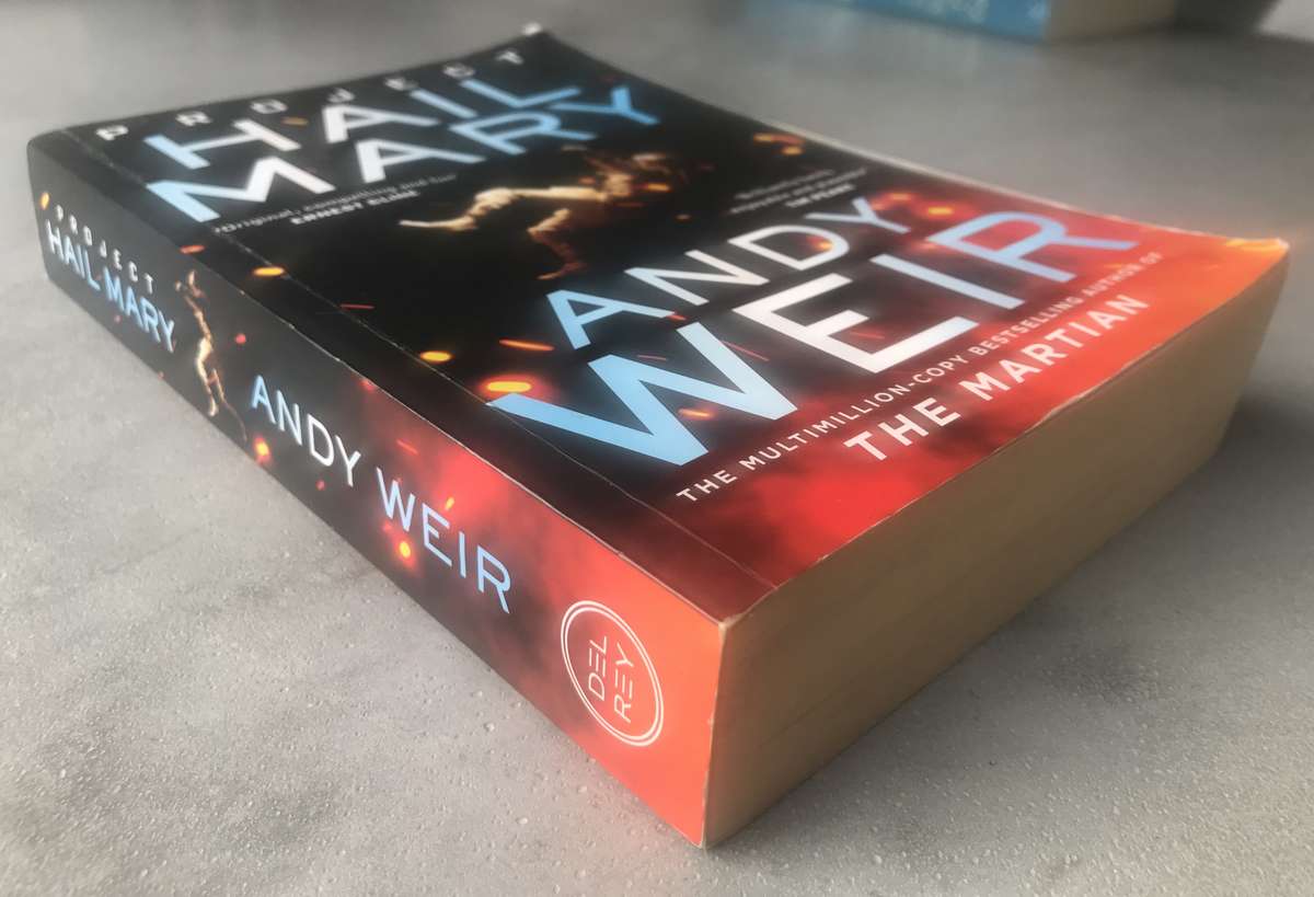 Project Hail Mary by Andy Weir [Large Paperback: Average]