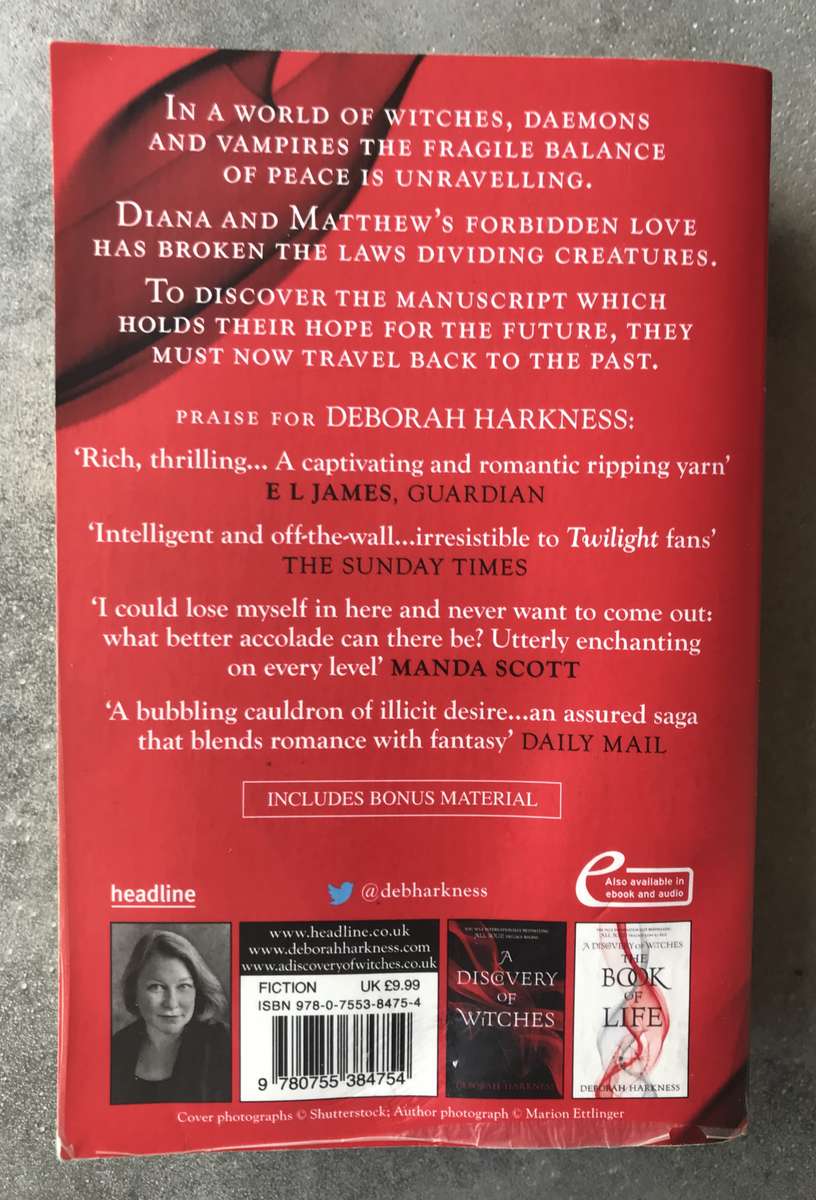 Shadow of Night (All Souls #2) by Deborah Harkness [Paperback: Average]