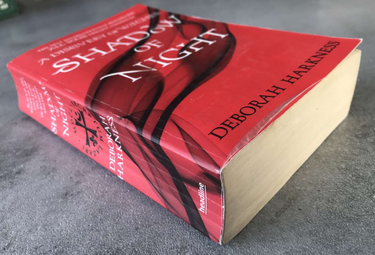 Shadow of Night (All Souls #2) by Deborah Harkness [Paperback: Average]