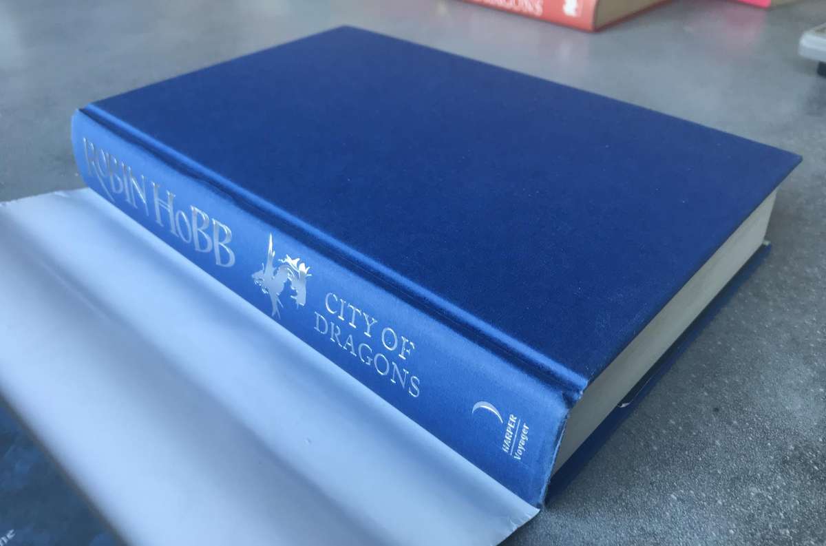 City of Dragons (Rain Wild Chronicles #3) by Robin Hobb [Hardcover: Excellent]