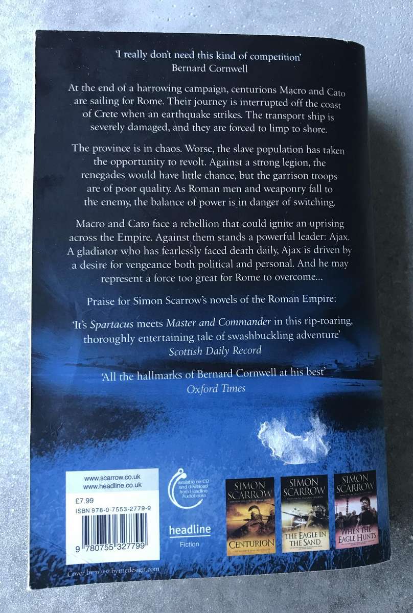 The Gladiator (Eagles of the Empire #9) by Simon Scarrow [Paperback: Average]