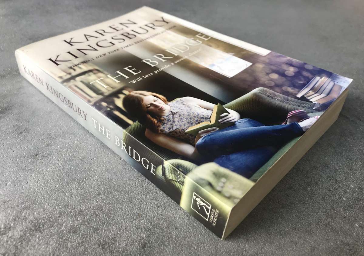 The Bridge by Karen Kingsbury [Paperback: Very Good]