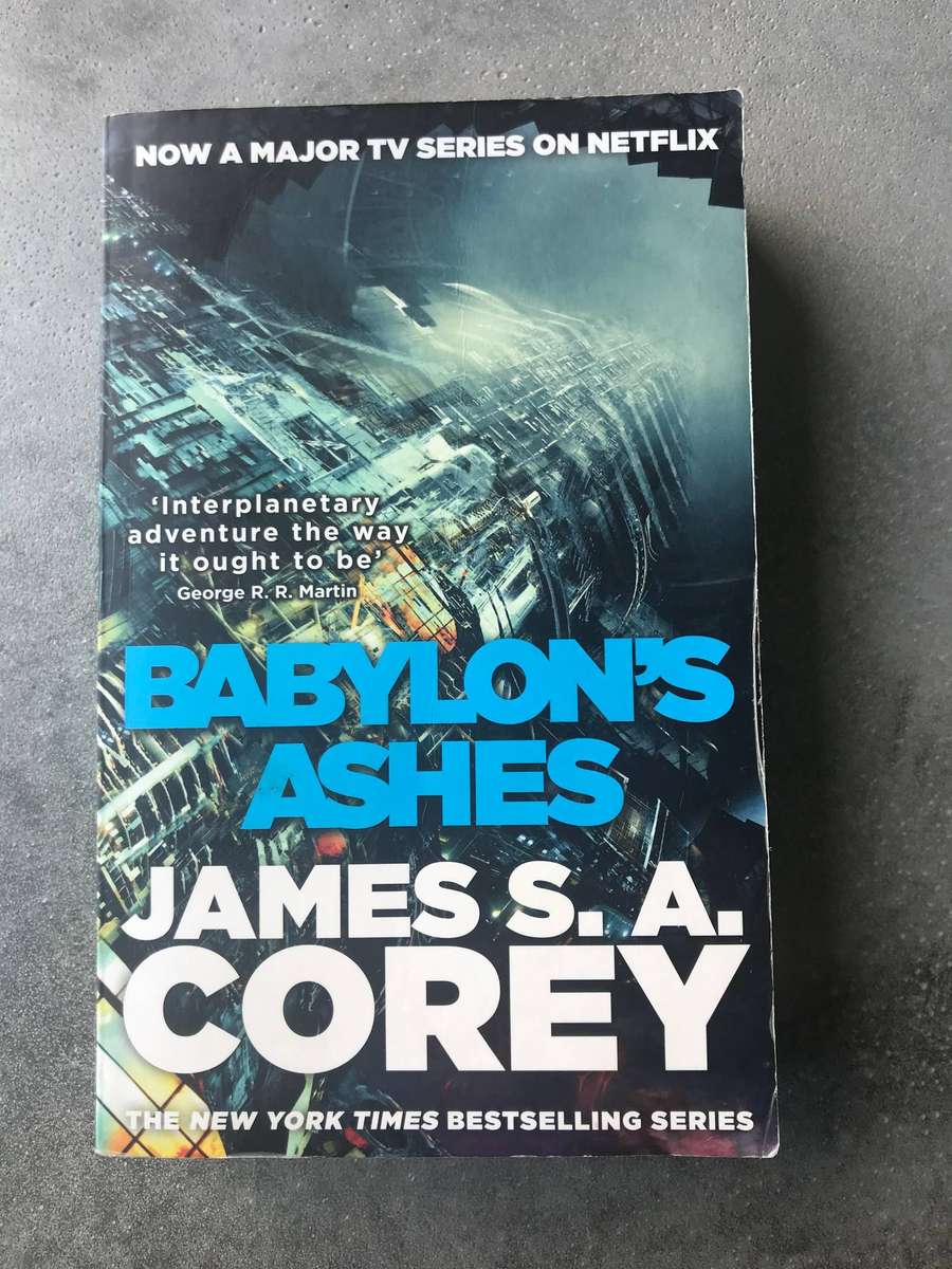Babylons Ashes (The Expanse #6) by James S.A. Corey [Paperback: Good]