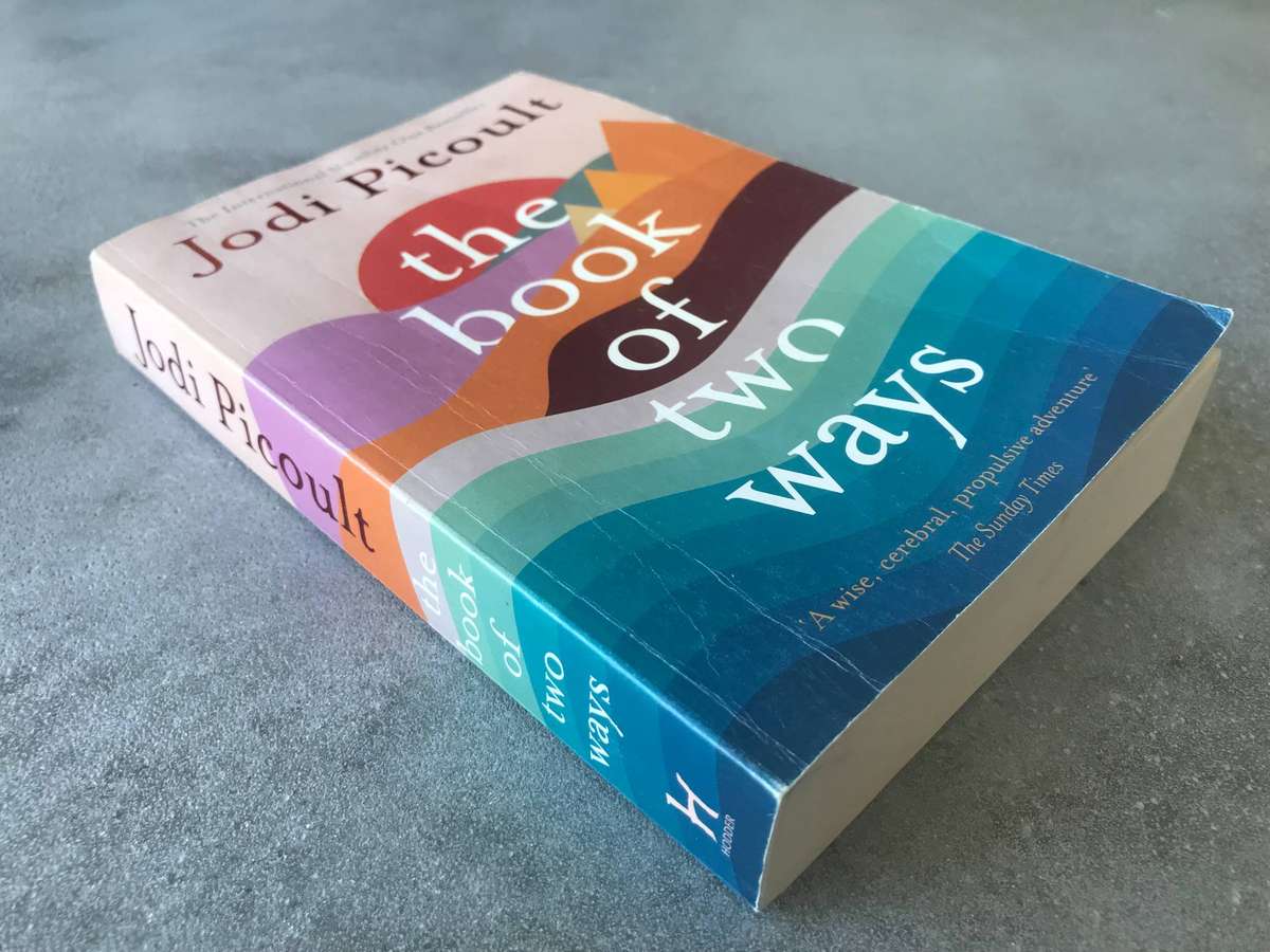 The Book of Two Ways by Jodi Picoult [Paperback: Good]