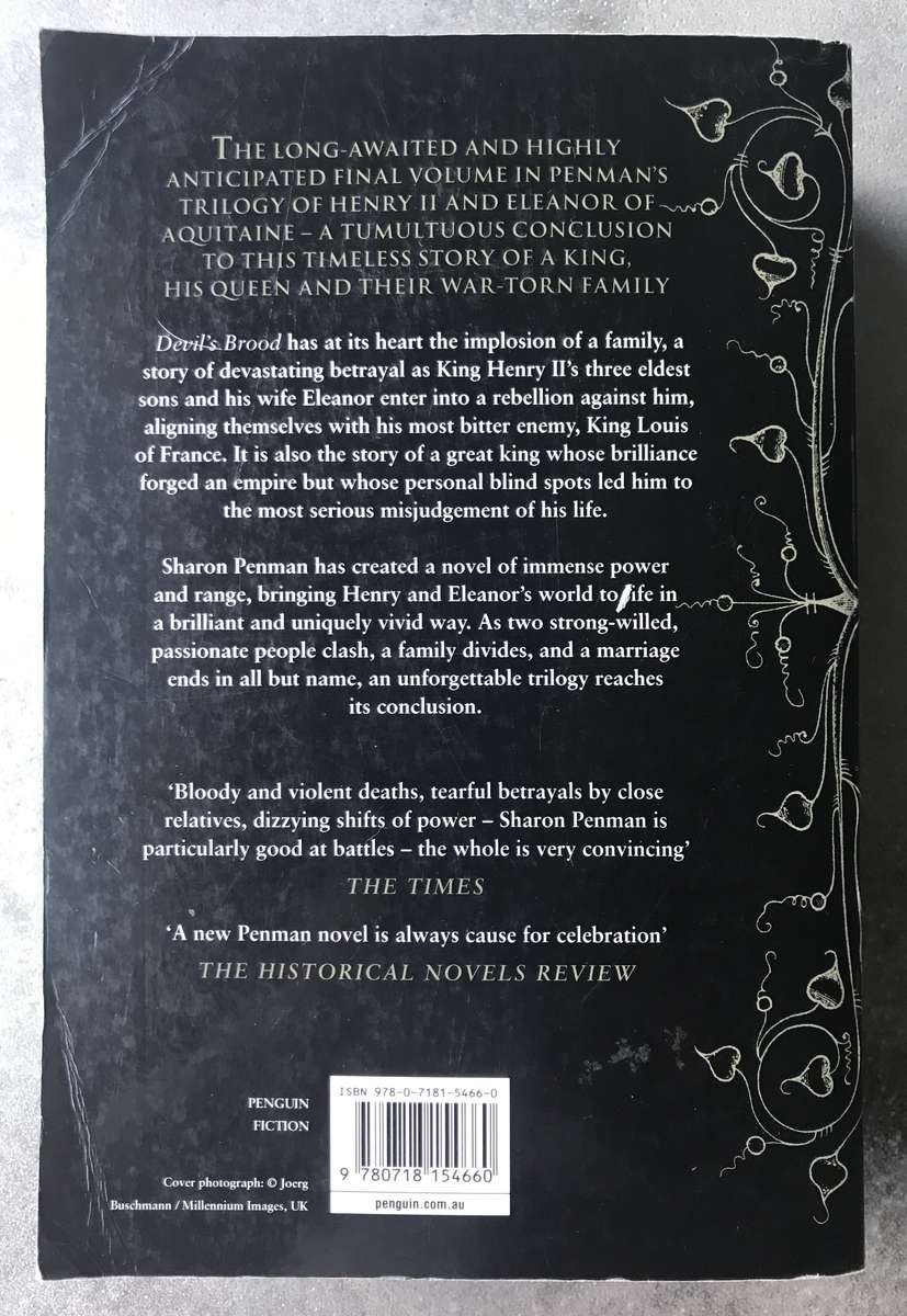 Devil's Brood (Plantagenets #3) by Sharon Penman [Large Paperback: Good]