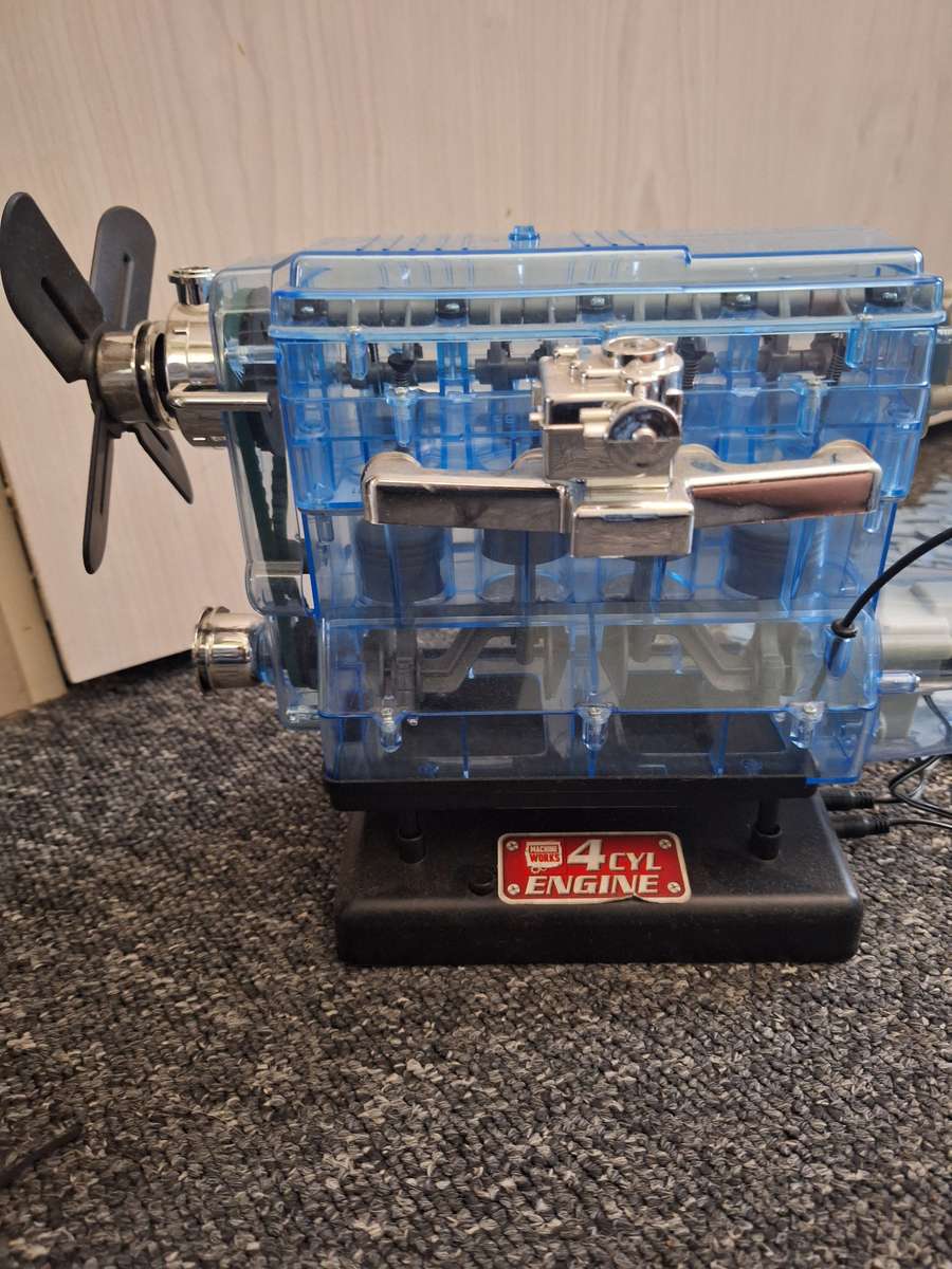 Toy VR6 motor - to take apart and put together again