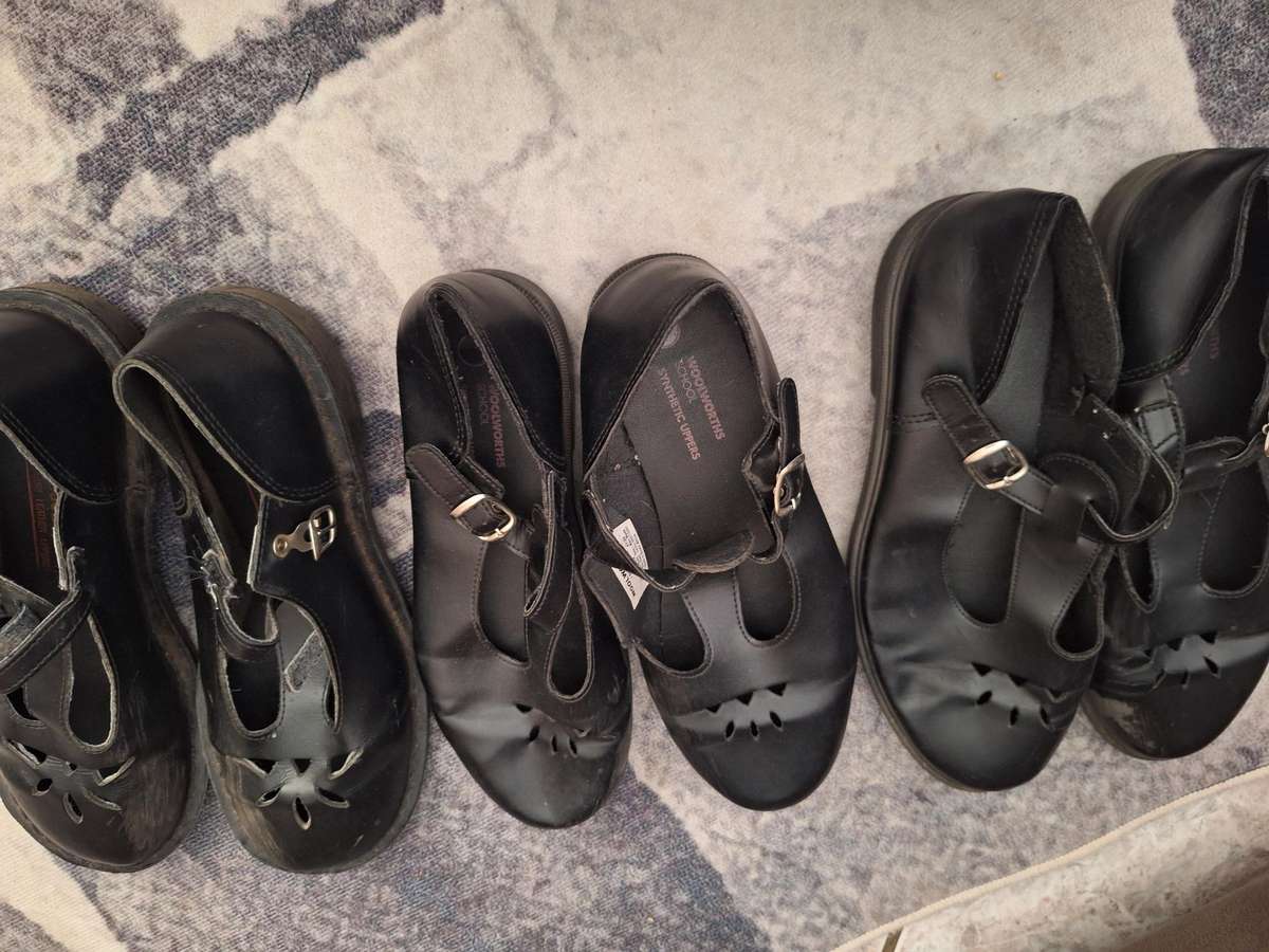 Girl School shoes Combo Size: 7 and 8 (adult size)