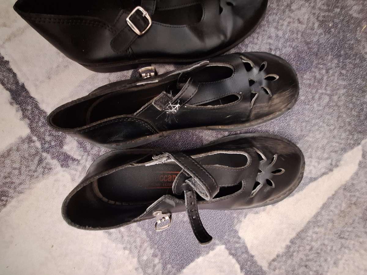 Girl School shoes Combo Size: 7 and 8 (adult size)