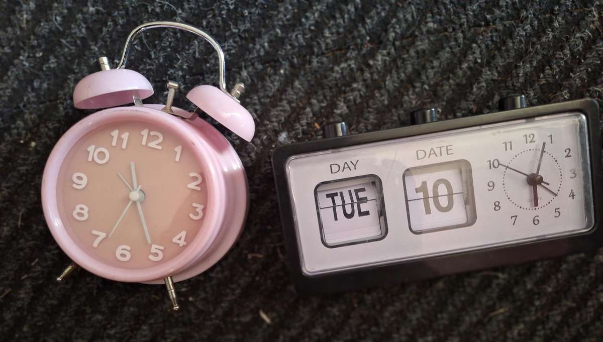 2 x Alarm Clock Combo