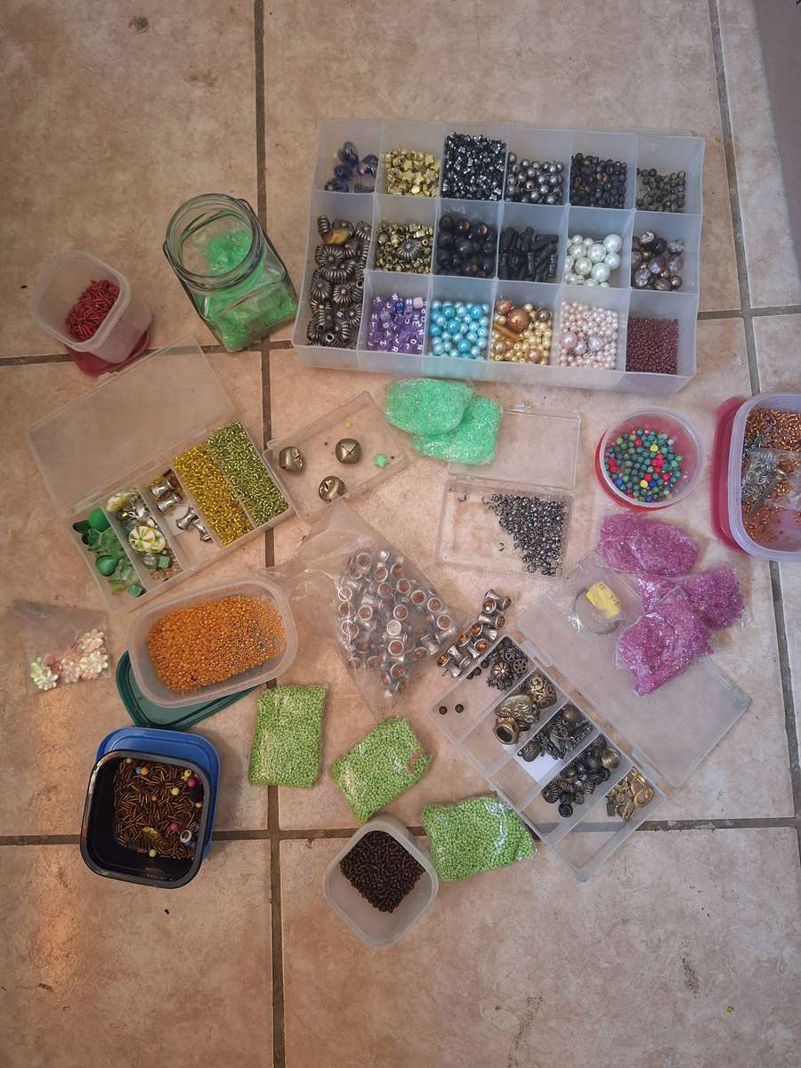 Lot of jewelery making items.