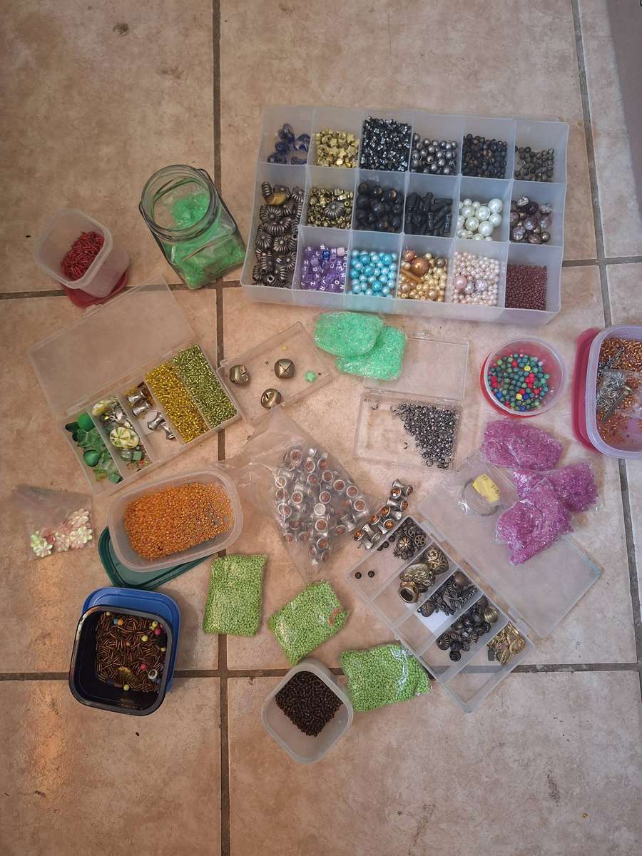 Lot of jewelery making items.