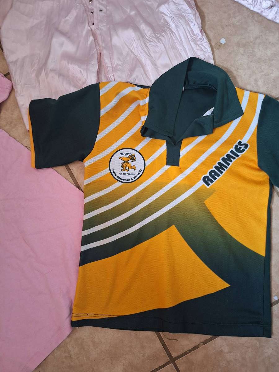 3 x Ladies top Combo Size Small