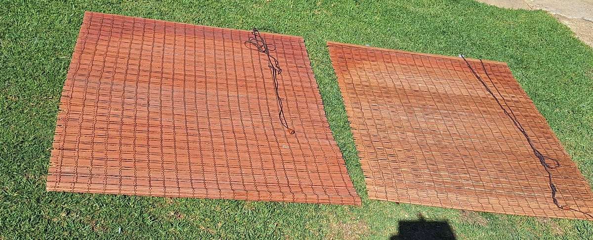 2 x Bamboo Blinds. Size: 100cm x 120cm