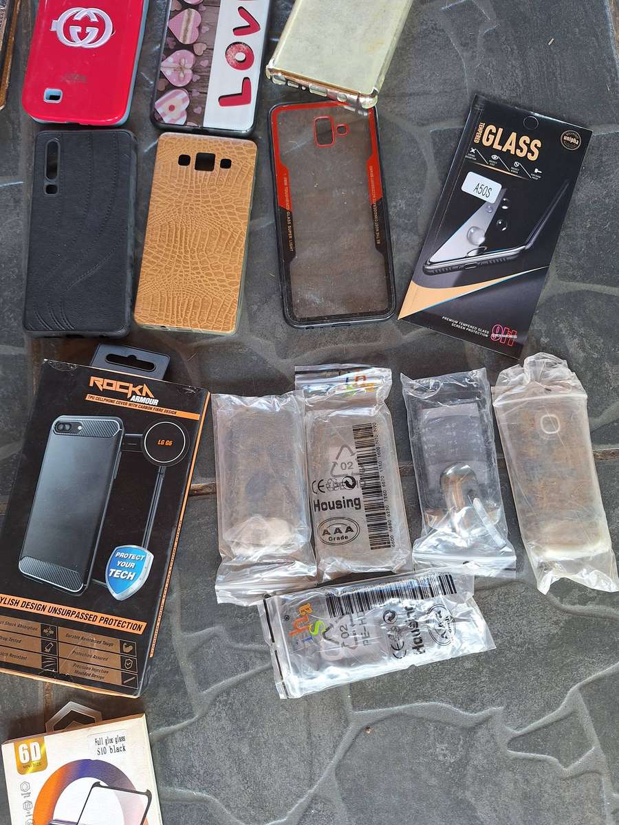Lot of Cellphone Covers & Protection Glass