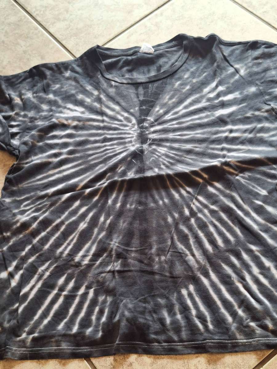 4 x Ladies Tops Size XL