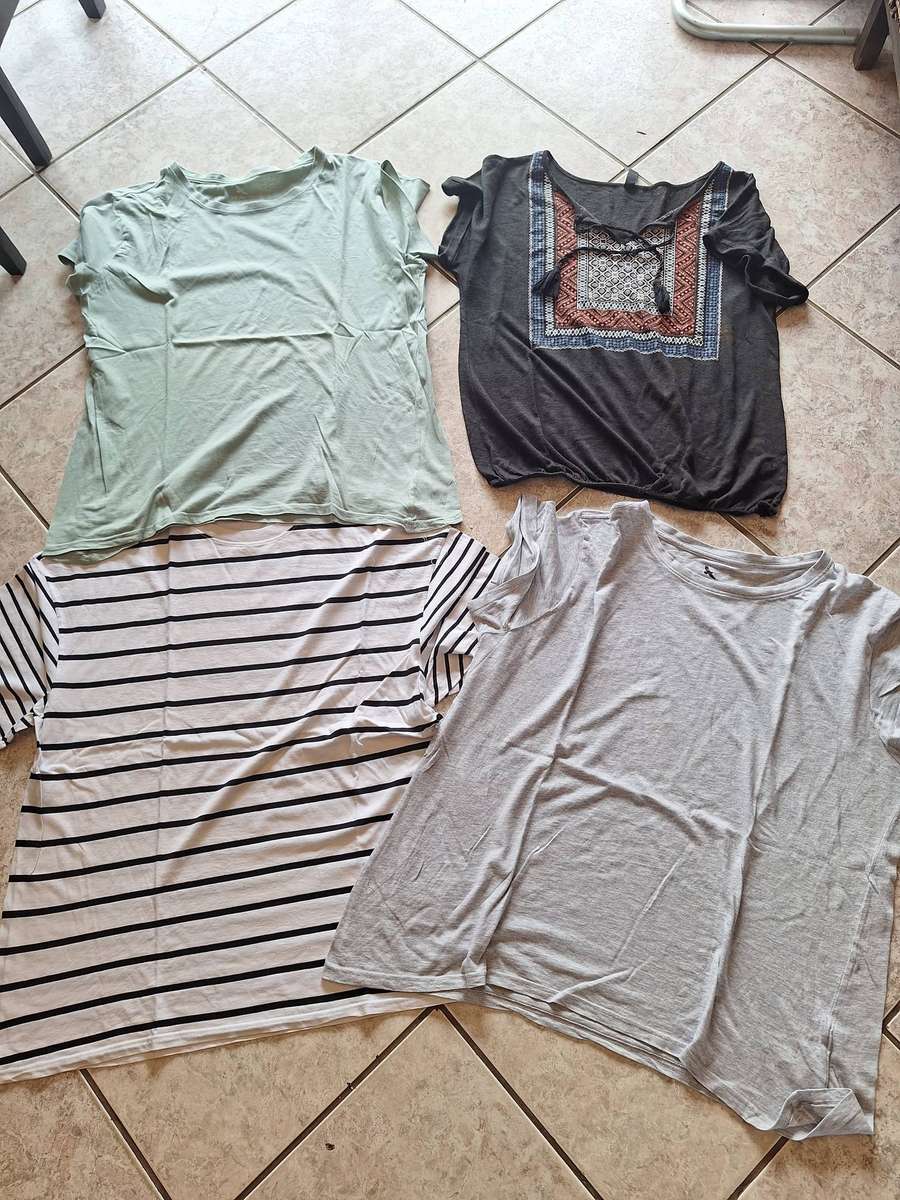 4 x Ladies Tops Size XL