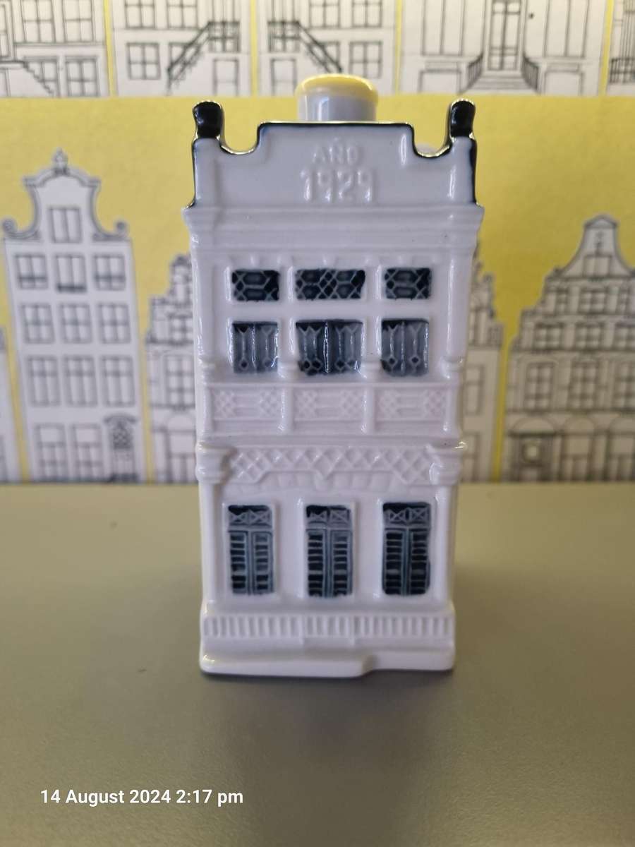 ****KLM HOUSE NO.103****