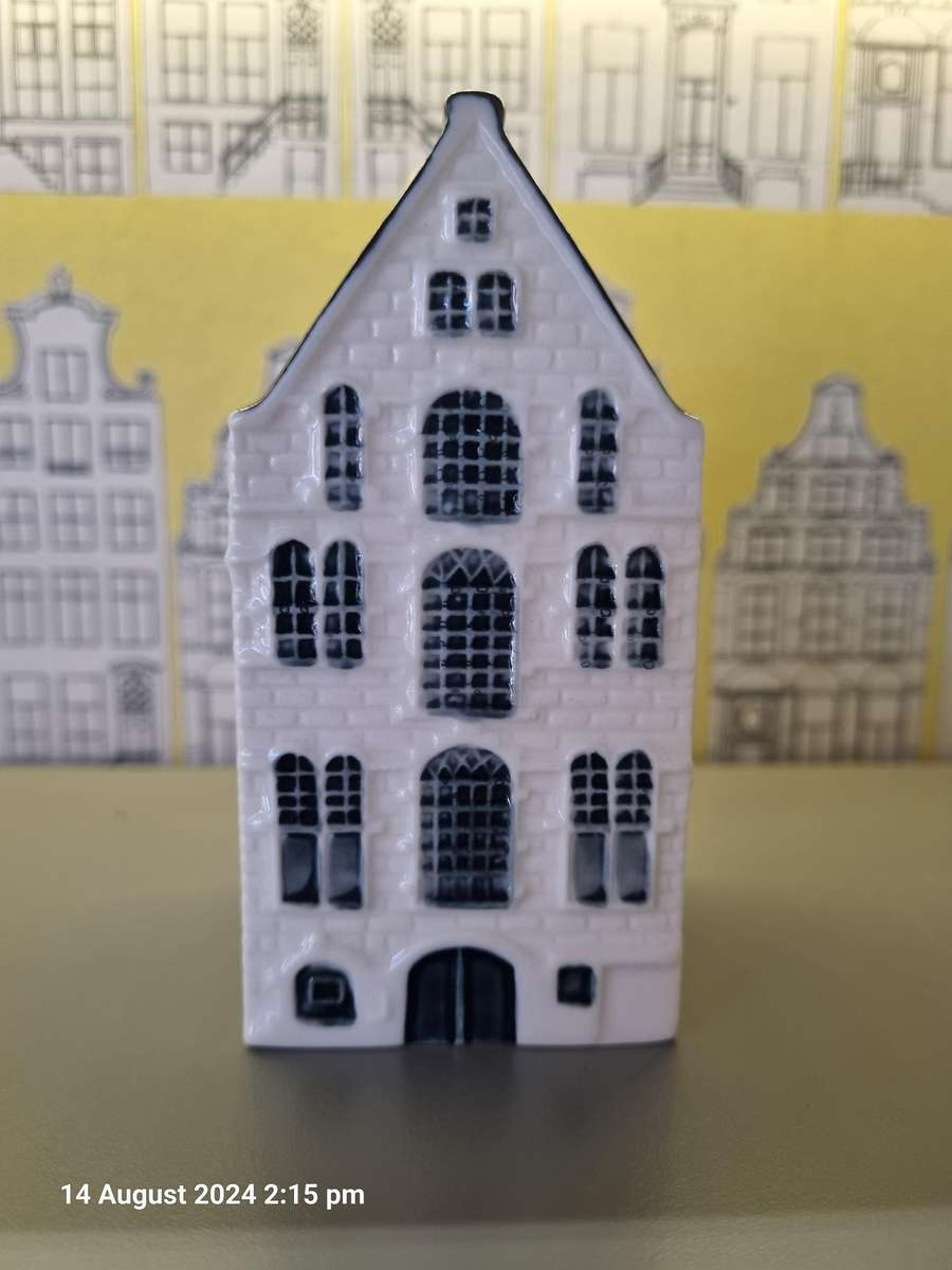 ****KLM HOUSE NO.37****