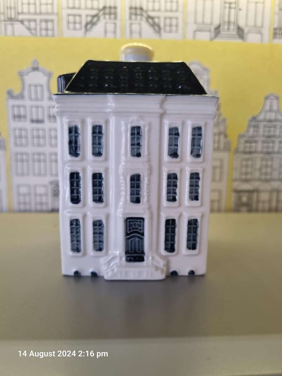 ****KLM HOUSE NO.93****