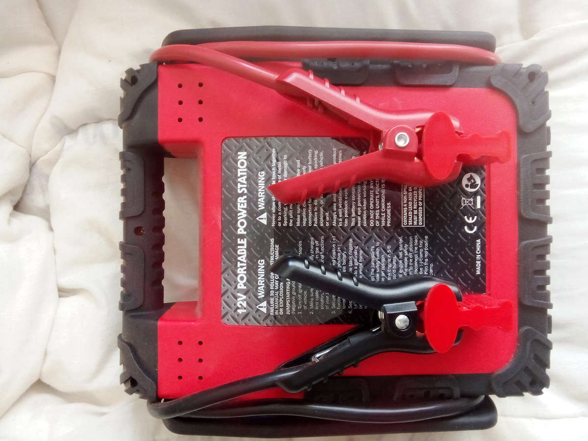 12V Emergency Jump Starter