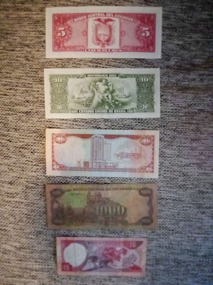 Bank notes Lot