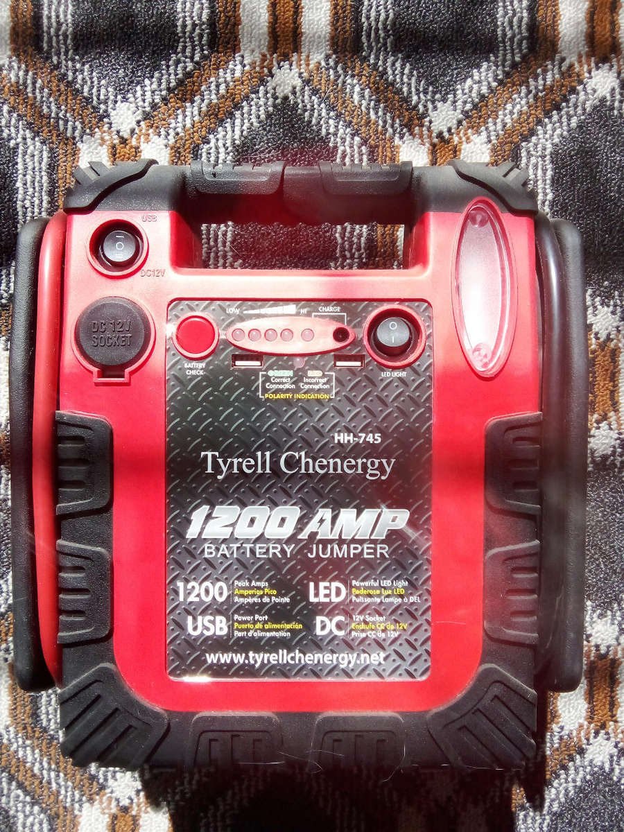12V Emergency Jump Starter