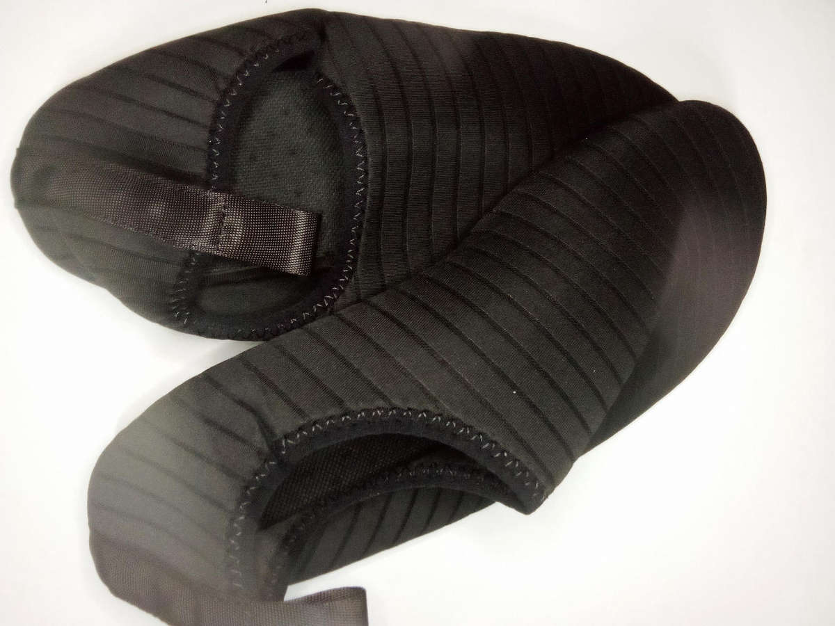Water sports shoes