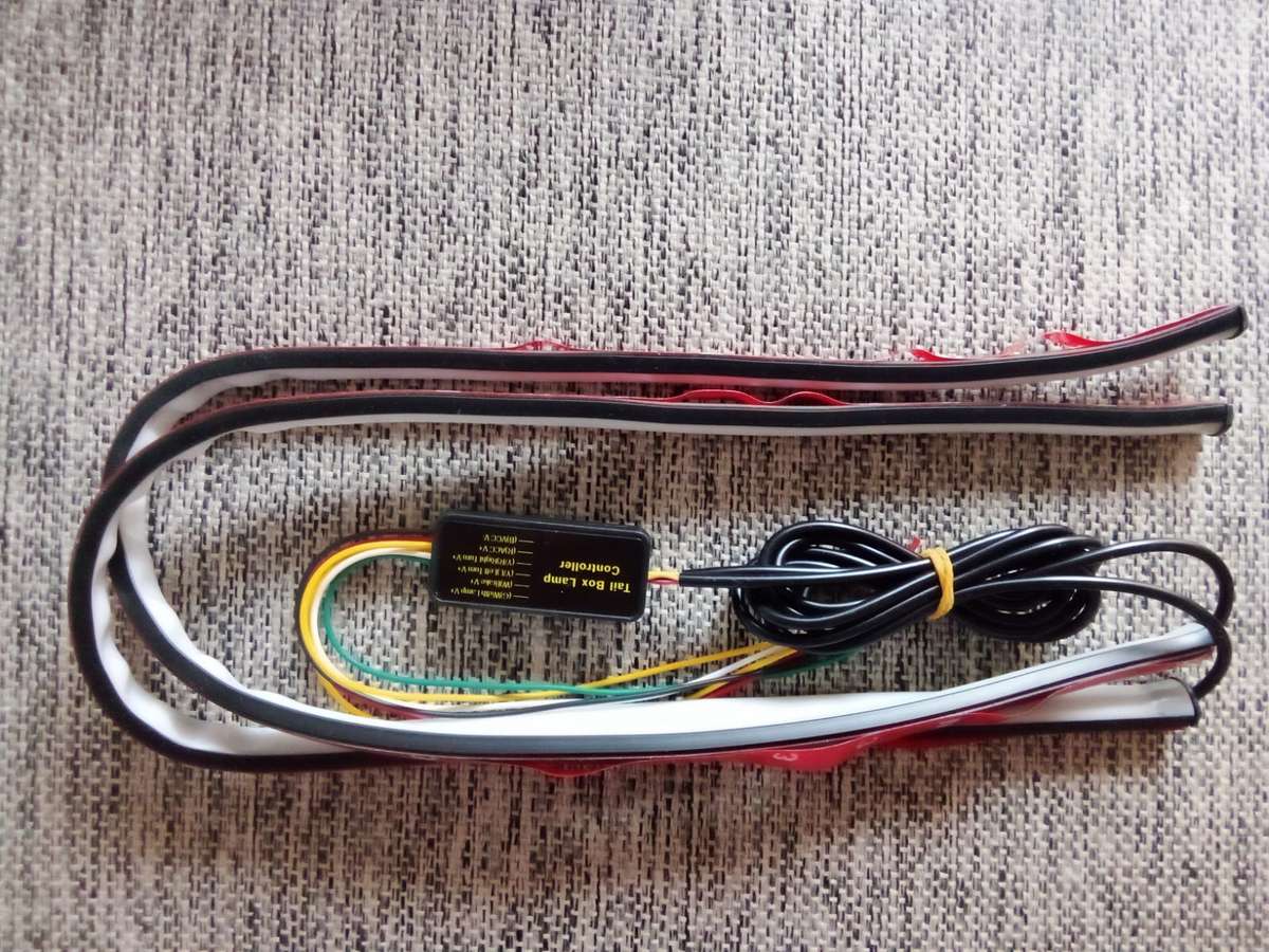 Vehicle interior light