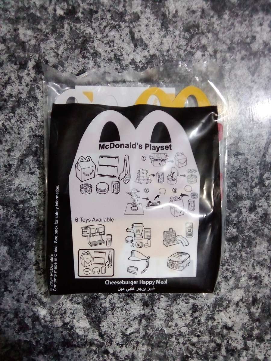 McDonald's toys (LOT)