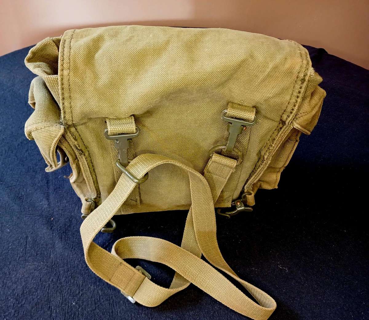 Vintage SADF Patrol Radio Pack 1970's, Pattern 73 webbing