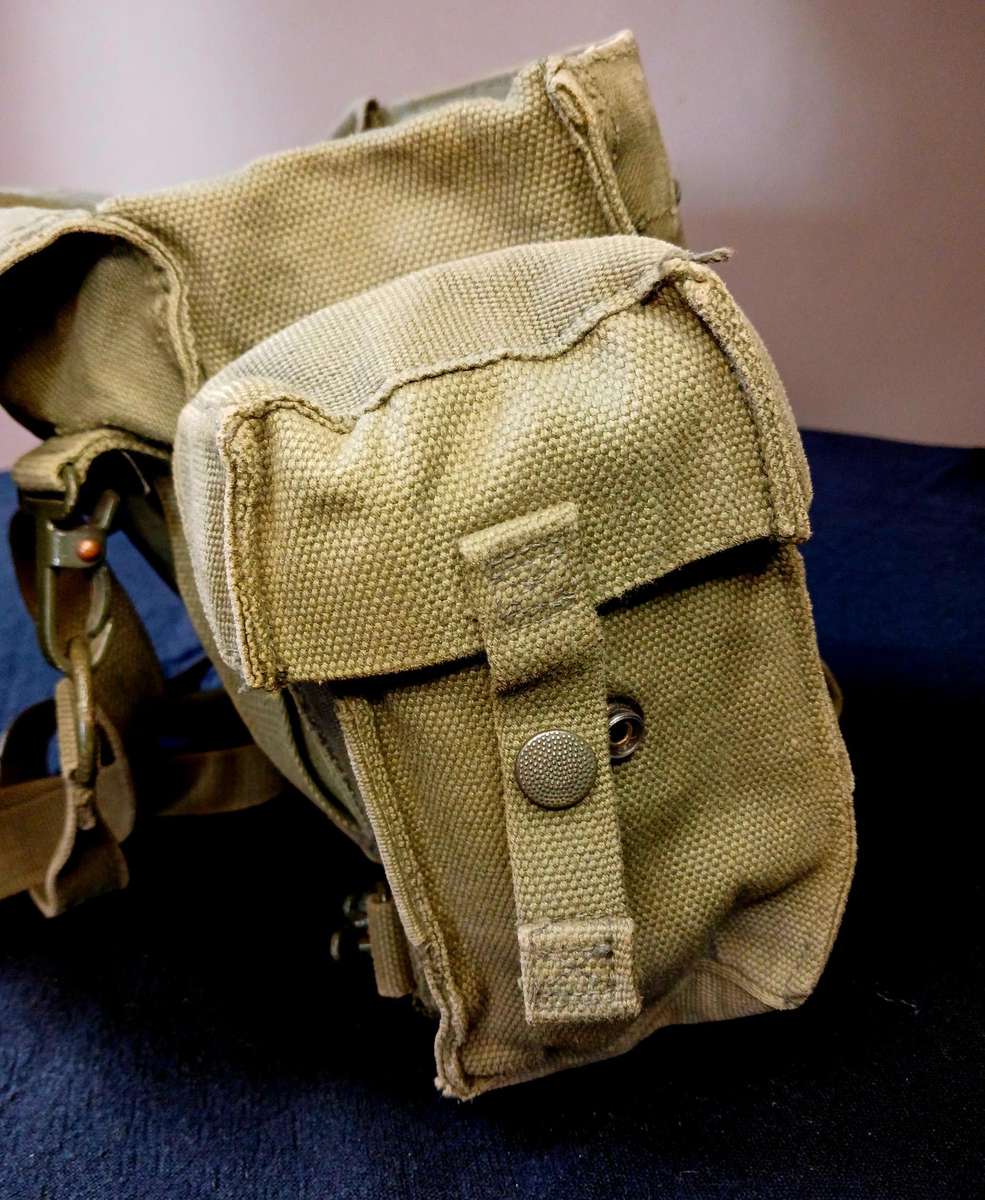 Vintage SADF Patrol Radio Pack 1970's, Pattern 73 webbing