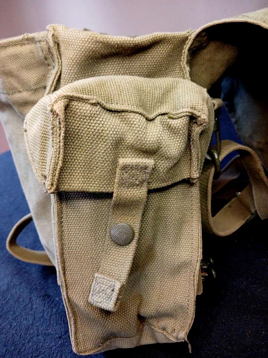 Vintage SADF Patrol Radio Pack 1970's, Pattern 73 webbing