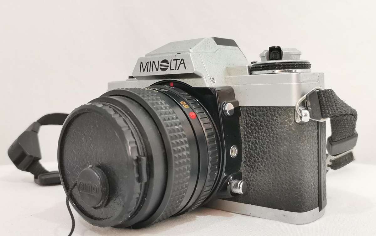 Minolta XG-M 35mm SLR Film Camera with Accessories