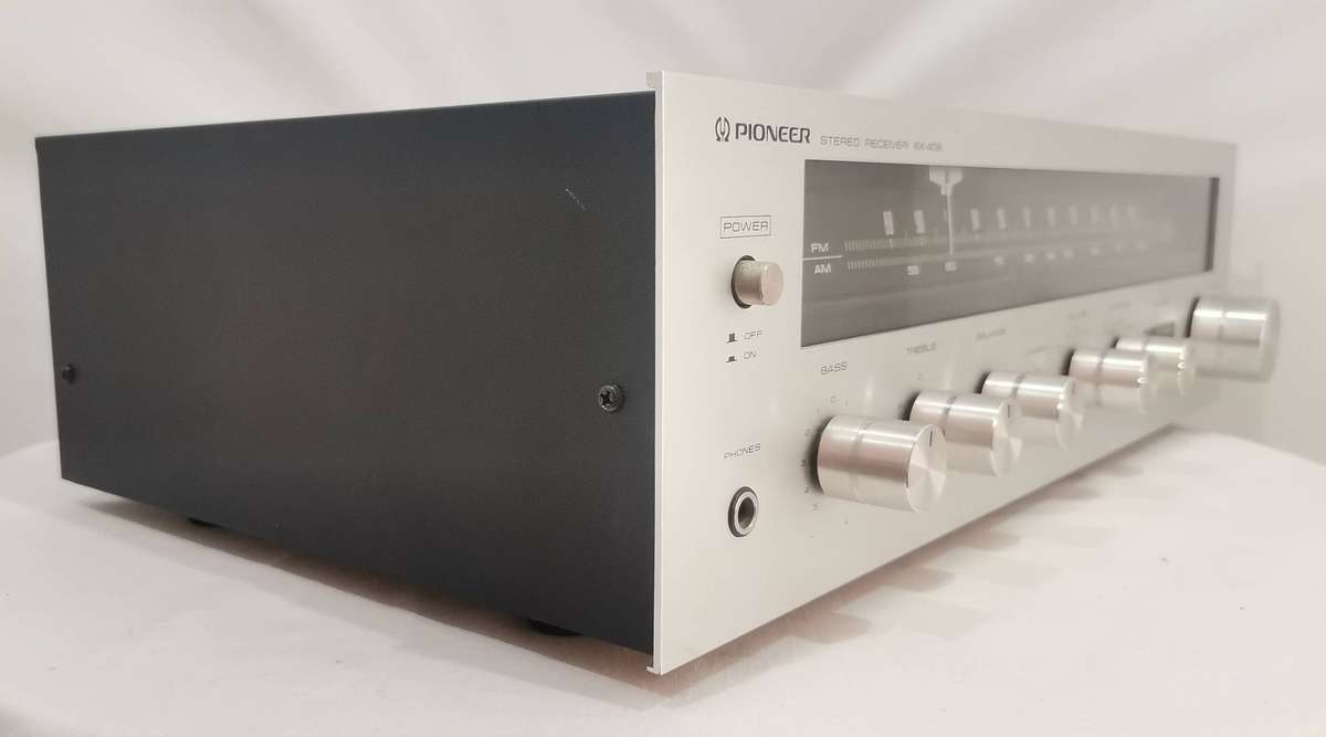 Vintage Pioneer SX-408 Stereo Receiver  All Original, Excellent Condition