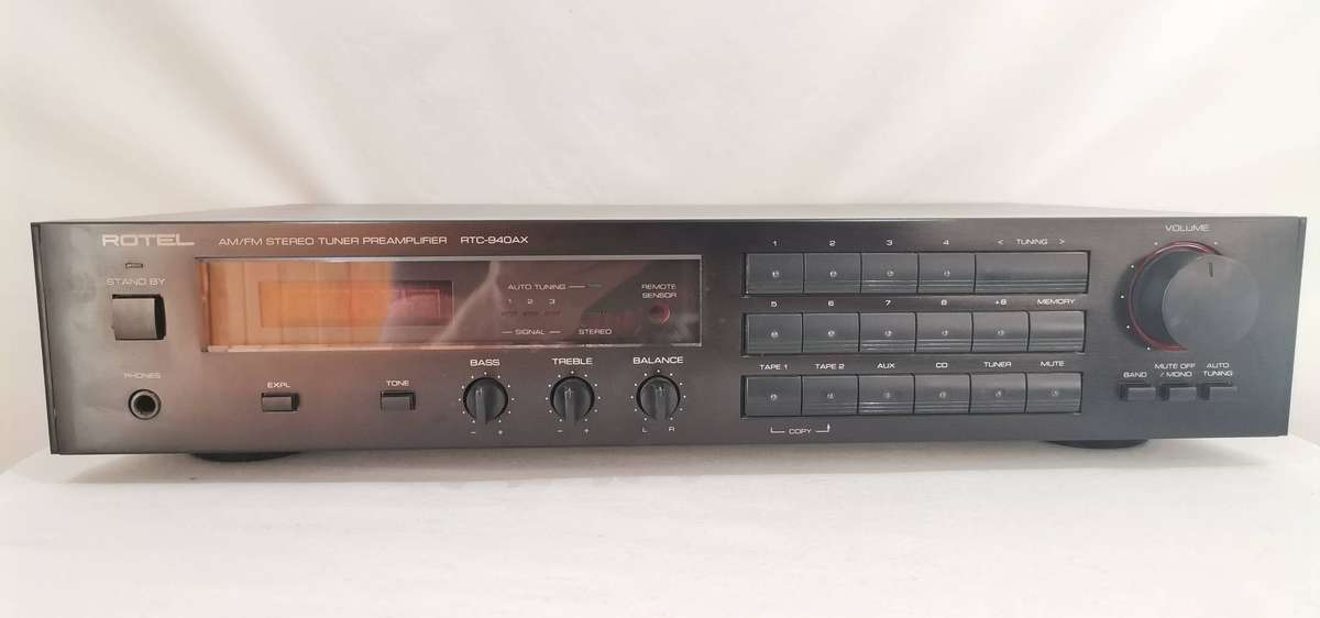 Rotel RTC-940AX Stereo Control Amplifier (Pre-Amp / Tuner)