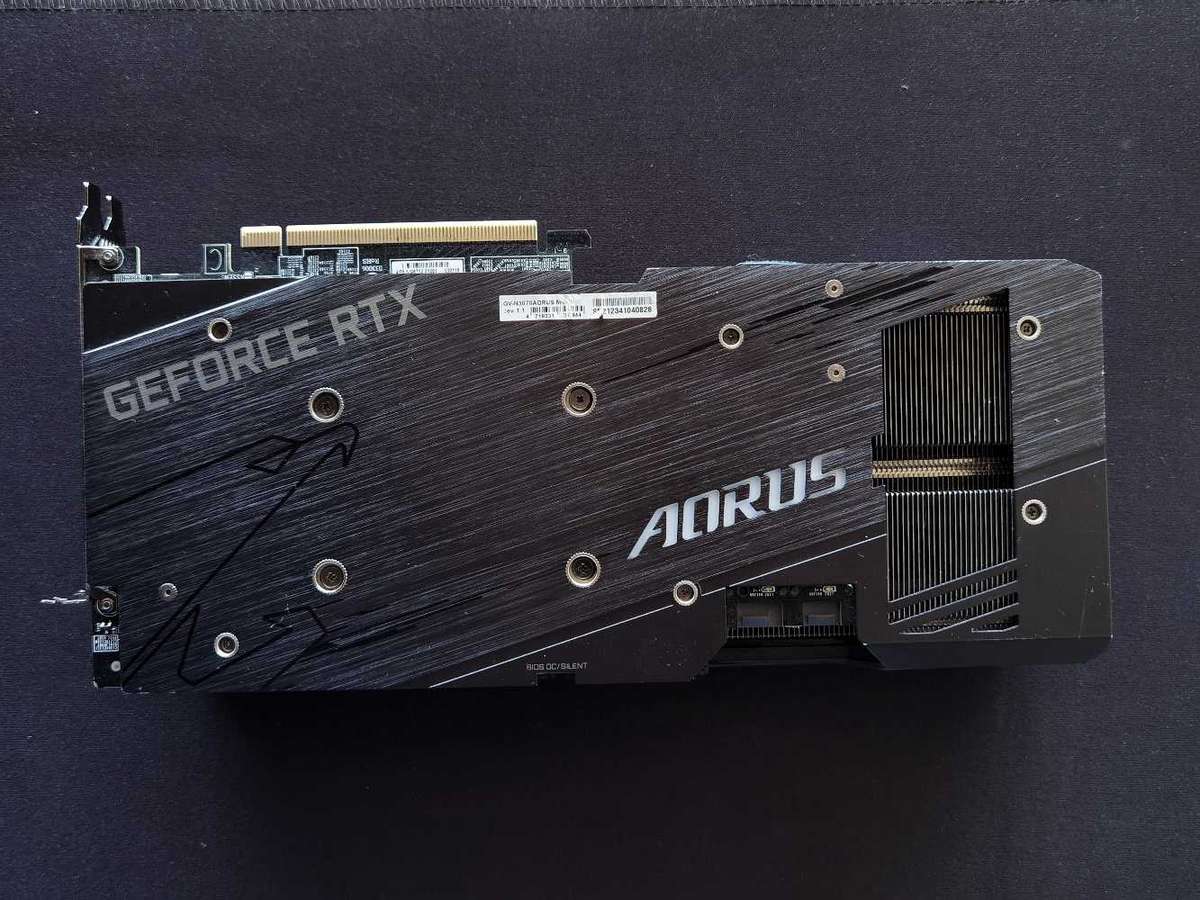 NVIDIA RTX 3070 8GB - GIGABYTE AORUS