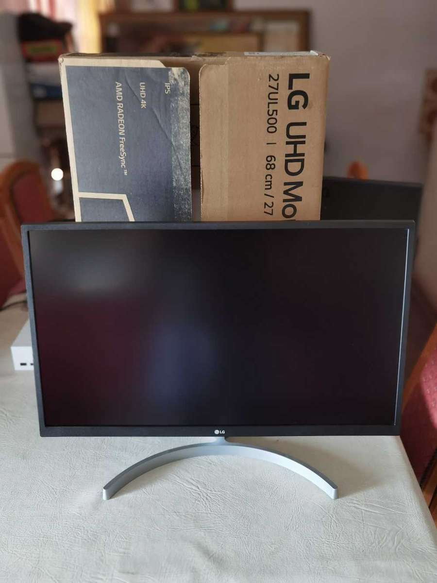 LG 4K 2160P 27" Monitor - 27UL500