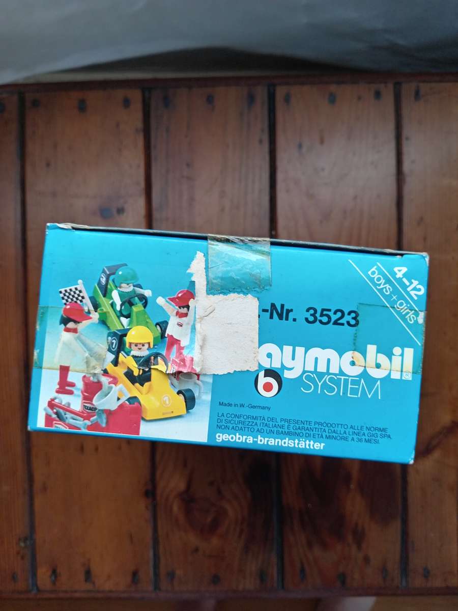 Vintage 1970s playmobil 3523