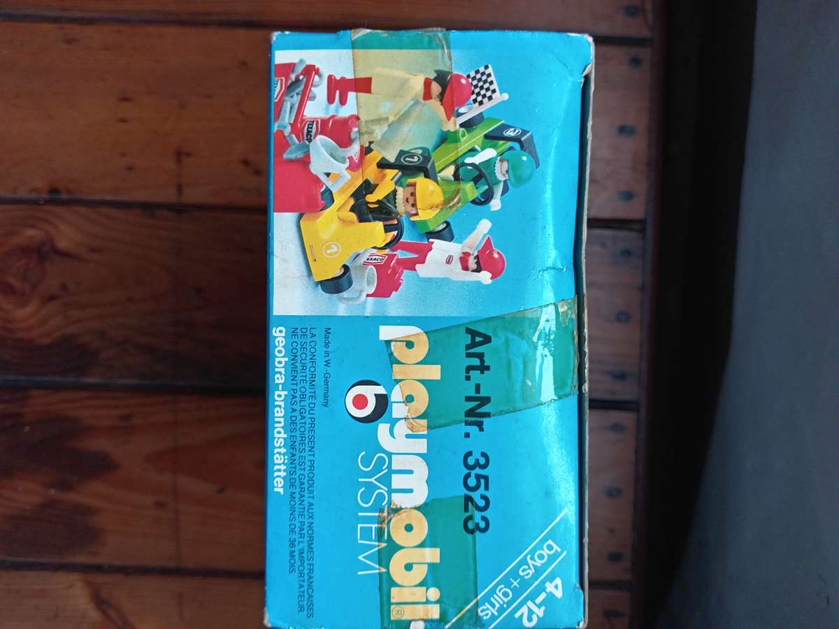Vintage 1970s playmobil 3523