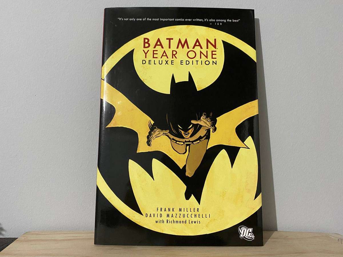 Batman Year One Deluxe Hardcover | Frank Miller | DC Comics Collector Edition