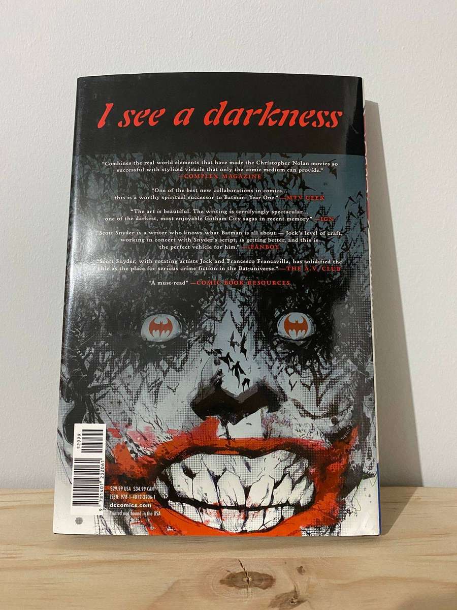 Batman The Black Mirror Hardcover Graphic Novel | DC Comics