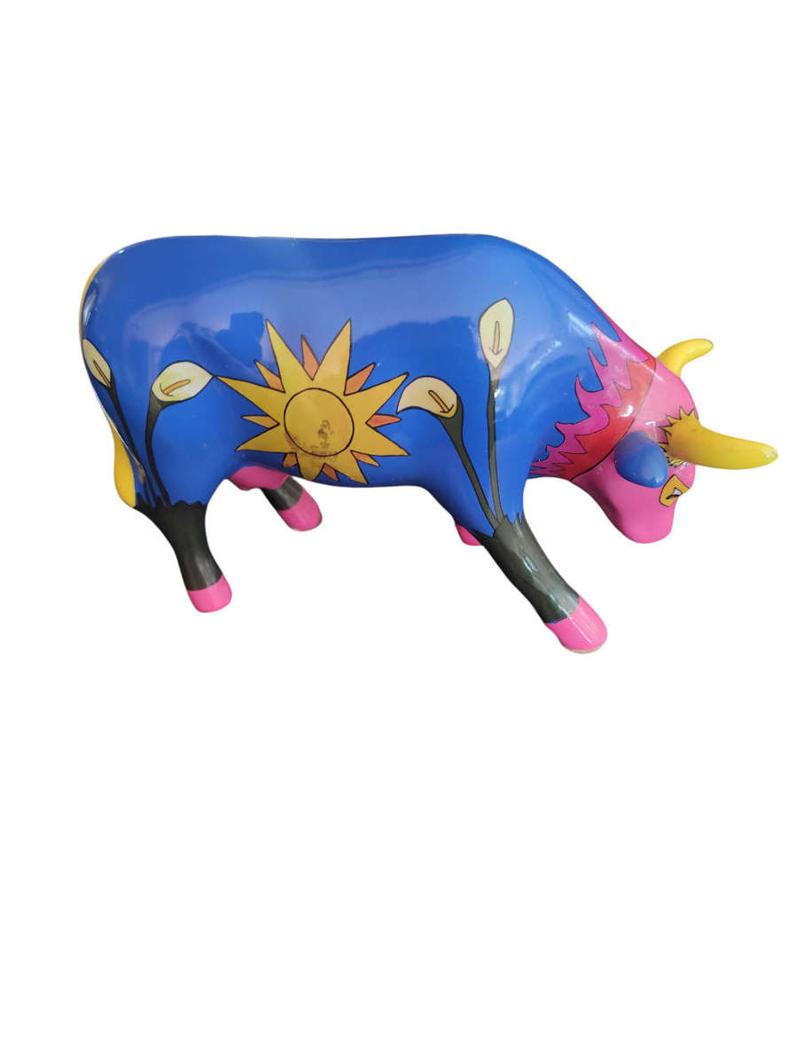 Cow Parade "Vaca Sol" collectible cow