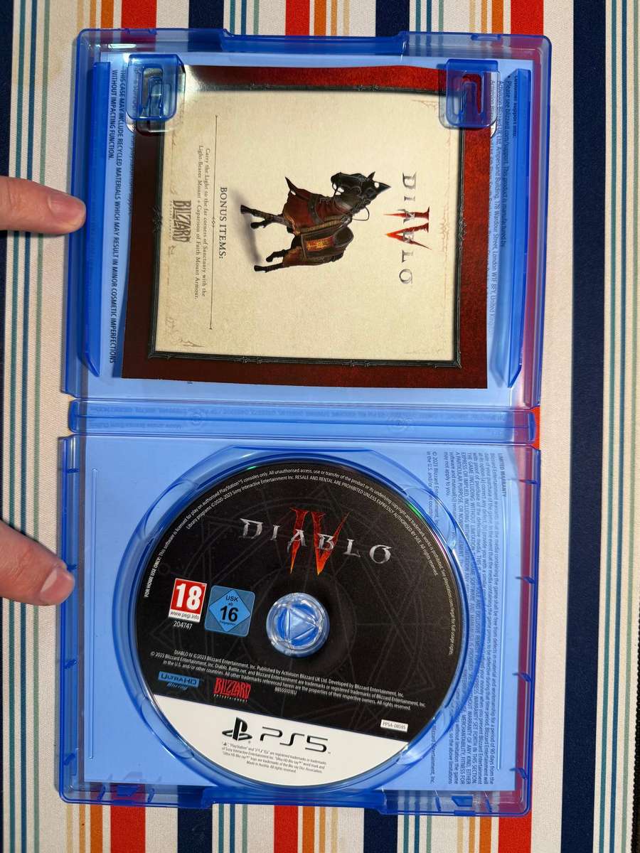 Diablo II: Resurrected (PS5) Excellent Condition