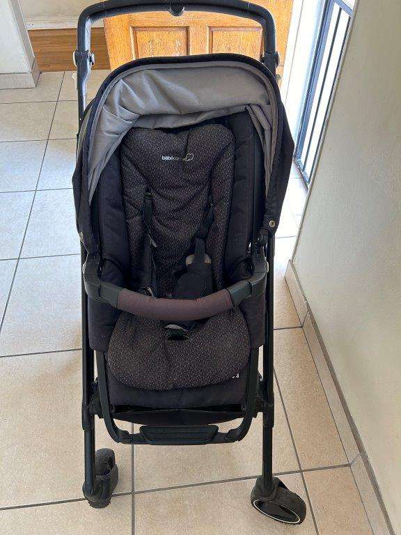 Pram and car seat travel system