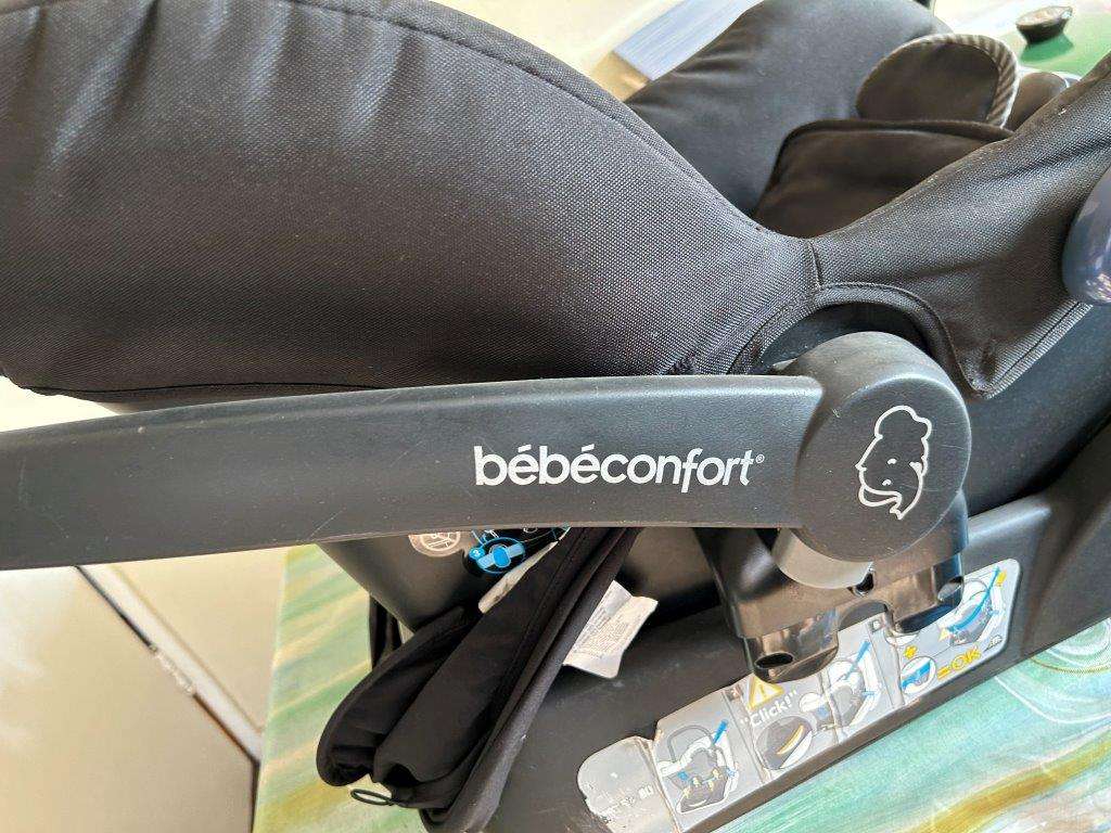 Pram and car seat travel system