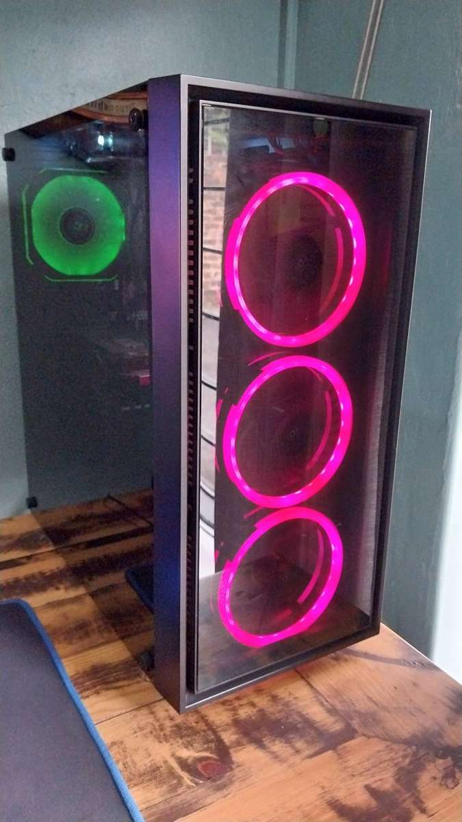 Gaming PC: AMD Ryzen 5 5500 - Your All-In-One Powerhouse!