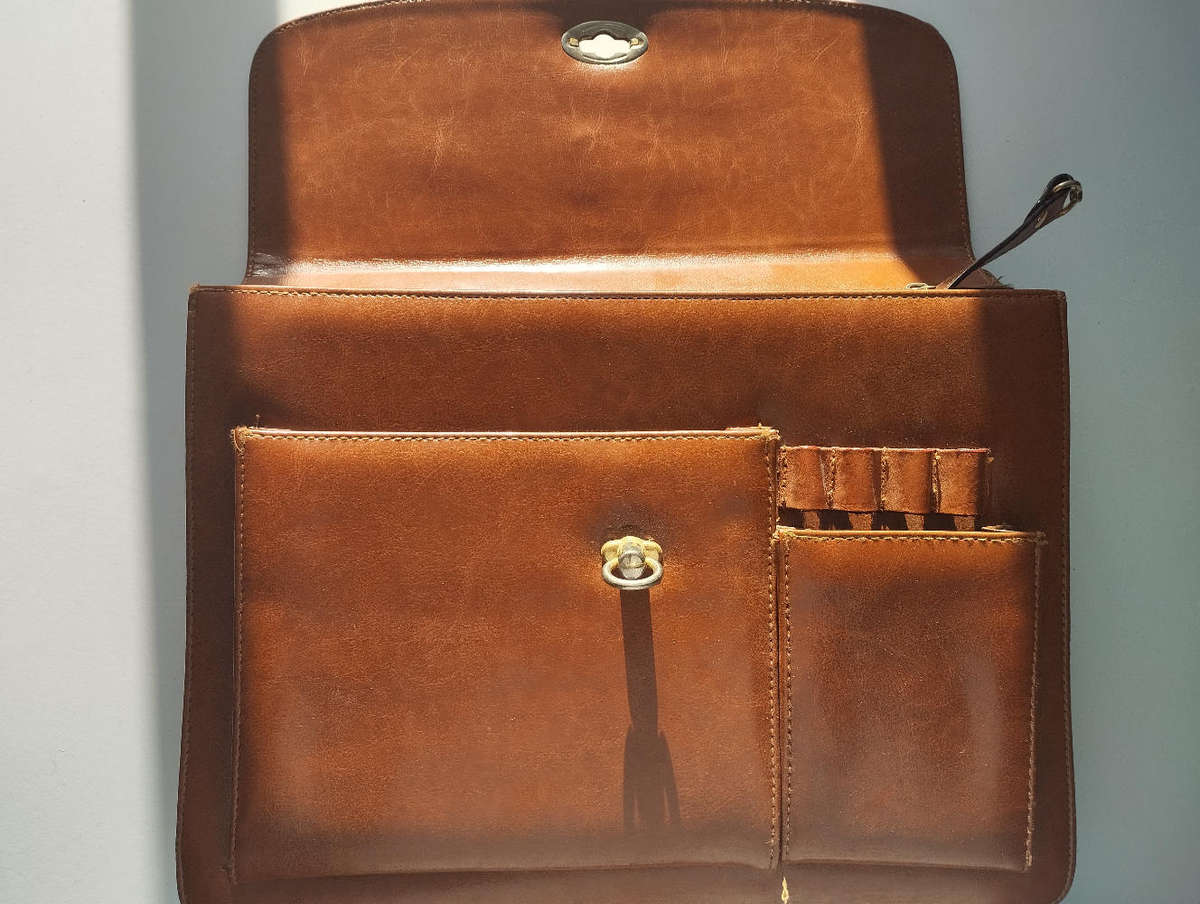 Italian Leather bag briefcase/laptop bag