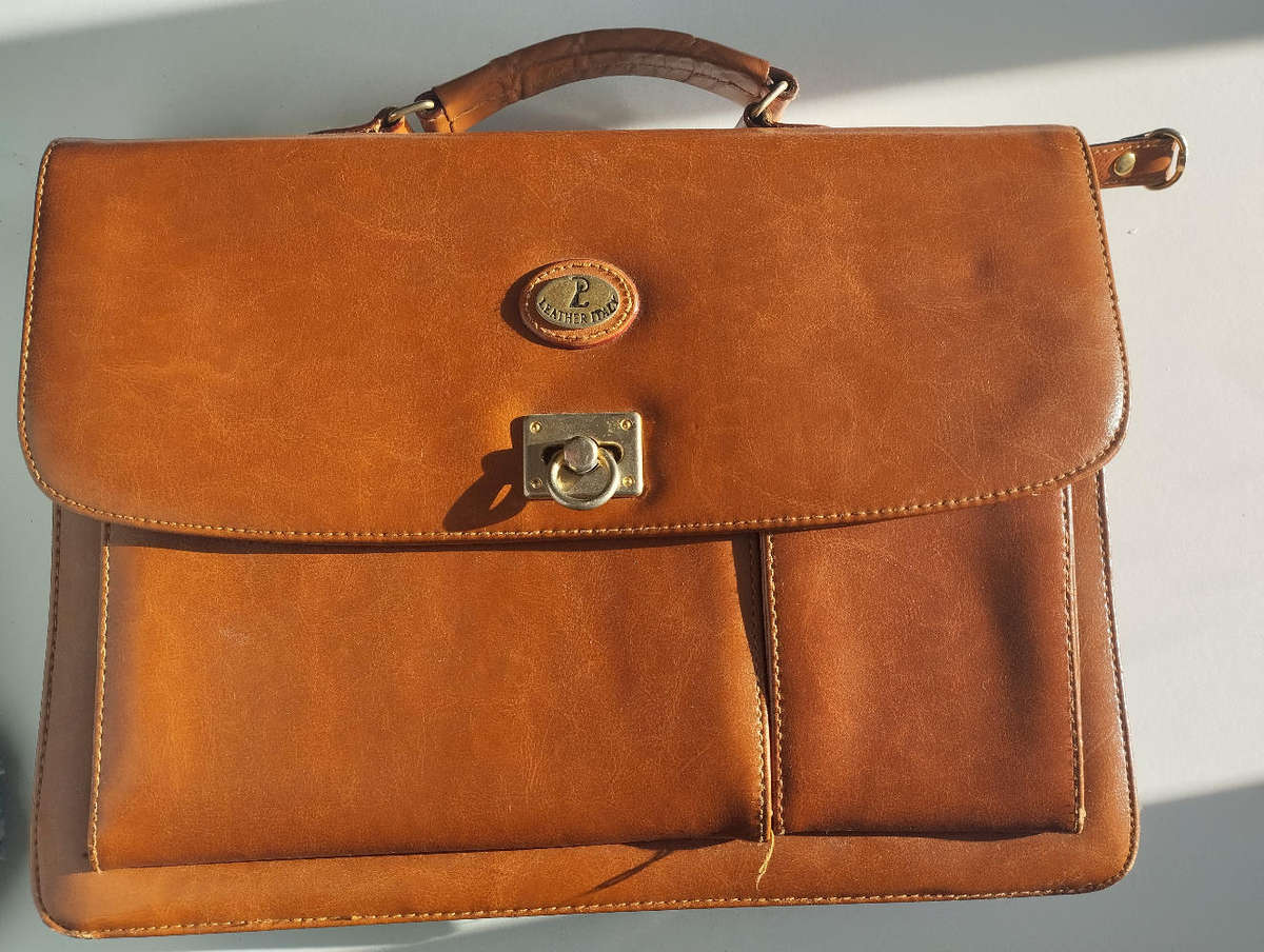 Italian Leather bag briefcase/laptop bag