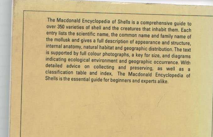 THE MACDONALD ENCYCLOPEDIA OF SHELLS