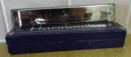 HARMONIKA
